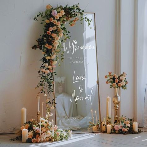 Wedding Selfie Mirror Decor, Welcome Sign Floral Wedding, Welcome To Wedding Sign Mirror, Wedding Mirror Sign With Flowers, Engagement Party Sign Mirror, Mirror Board Wedding, Greenery Flower Wall, Diy For Wedding Decoration, Mirrors For Wedding Decor