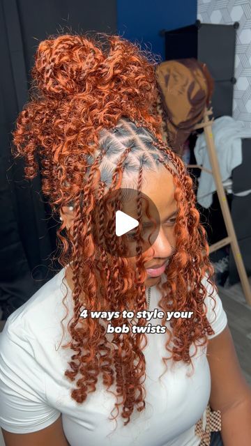 Atlanta Loc Stylist 💙 on Instagram: "🎀BOB TWISTS + HUMAN BOHO + COPPER🎀  all my clients leave looking like princesses 👸 😍  wouldn’t you agree? 🥹🔥  . . . . #bohemianlocs #boholocs #bohemianlocsatlanta #boholocsatlanta #fauxlocs #fauxlocsatlanta #atlhairbraider #braidsatlanta" Soft Locs With Curls And Color, Bob Boho Twist, Boho Twists Bob, Ginger Boho Bob, Boho Twist Bob, Soft Locs With Barrel Ends, Bob Twists Braids, Copper And Blonde Braids, Bob Twists