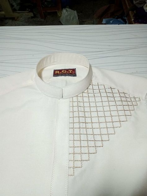 Gents Shirts, Gents Shirt Design, Boys Kurta Design, Jubah Lelaki, Gents Clothes, Pocket Design Fashion, Latest Kurta Designs, Mens Jacket Pattern, Man Dress Design