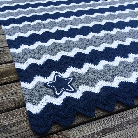 New Dallas Cowboys Crochet Chevron blanket available in the shop in time for football season! Cowboys Crochet, Crochet Blanket Blue, Dallas Cowboys Blanket, Cowboy Crochet, Crochet Chevron, Star Applique, Cow Boys, Chevron Crochet, Crochet Star