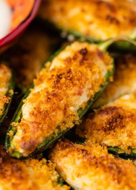 Vegan Jalapeno Poppers, Jalapeno Popper Recipes, Chile Jalapeño, Cocina Diy, Bacon Dip, Princess Pinky Girl, Jalapeño Poppers, Pinky Girl, Poppers Recipe