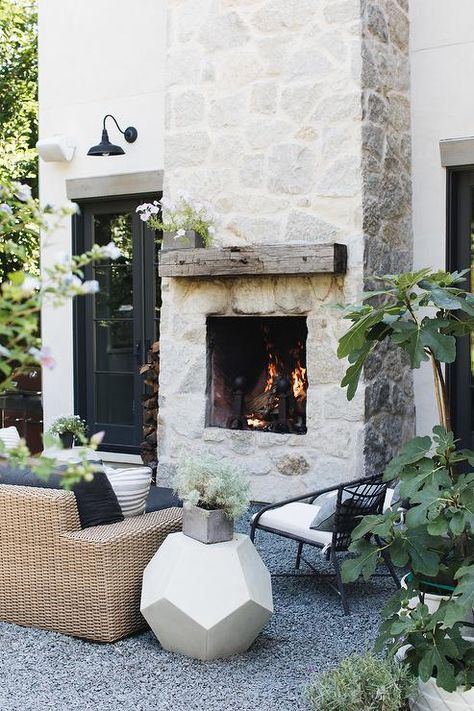 Grey Stone Fireplace, Outdoor Fireplace Designs, Outdoor Barn Lighting, Outdoor Patio Designs, Outdoor Kitchen Patio, Exterior Stone, Barn Lighting, Fireplace Design, Outdoor Fireplace