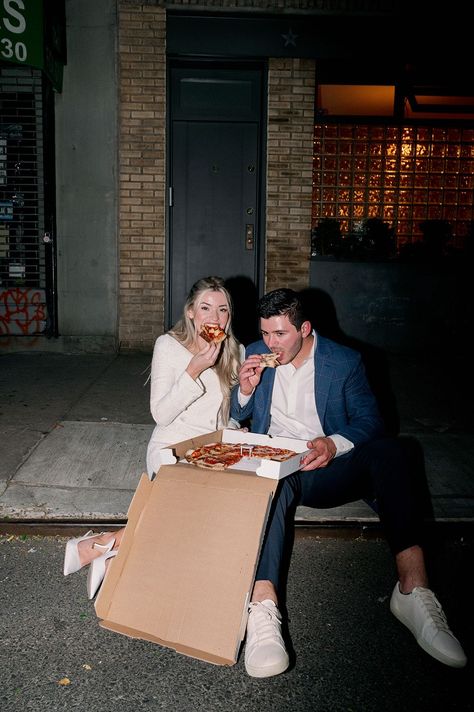 Direct flash couple eating pizza on a curb, New York engagement photos captured by NYC couples photographer Katherine Marchand. Beach Engagement Photos Pizza, Engagement Photos Eating Pizza, New York Engagement Party, Gas Station Engagement Pictures, Engagement Photos With Pizza, Crazy Engagement Photos, Selfie Engagement Pictures, Couple Pizza Photoshoot, Foodie Engagement Photos