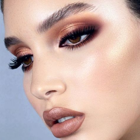 Brown Eyeshadow Looks, Copper Eye Makeup, Copper Eyeshadow, Bronze Smokey Eye, Eye Crayon, Bronze Eye Makeup, Maquillage On Fleek, Mekap Mata, Bronze Eyeshadow