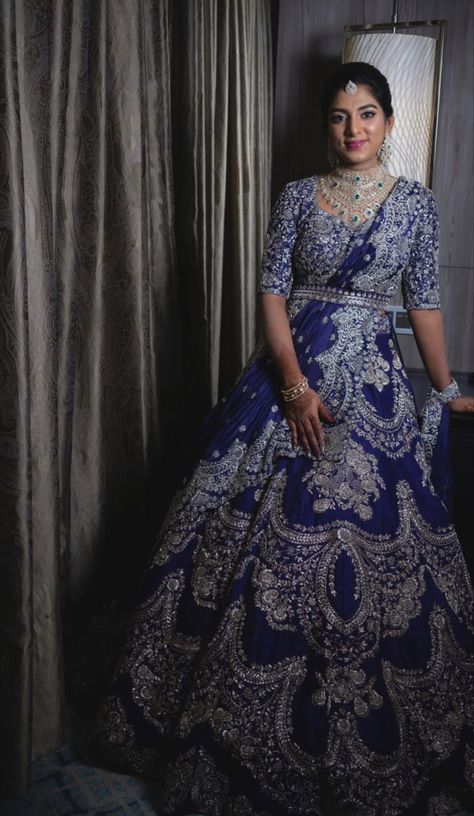 Half Saree For Reception, Reception Look For Bride, Jayanthi Reddy, Bridal Half Saree, Saree For Reception, Reception Lehengas, Blue Bridal Lehenga, Bridal Lenghas, Designer Lehanga