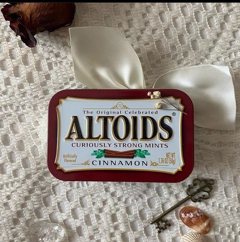 Altoids cinnamon Altoids Mints, Emily Giffin, Mint Aesthetic, Minecraft Story Mode, So Random, Razzle Dazzle, Something Borrowed, Aesthetic Icon, State Of Mind