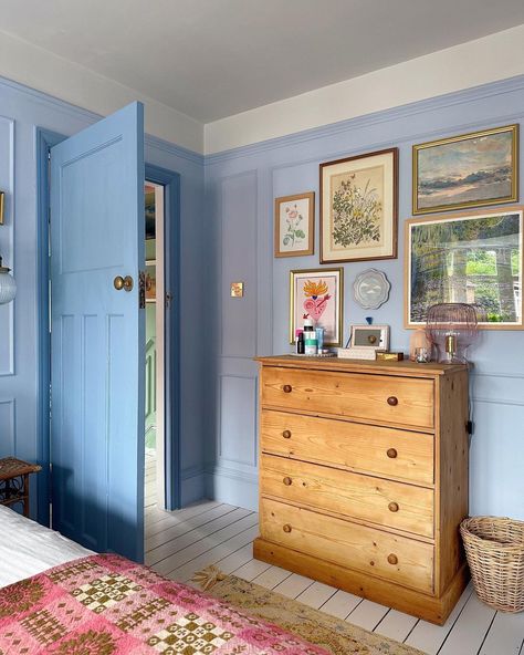 Painting In Room Bedrooms, Color Inspiration Bedroom, Periwinkle Accent Wall, Colourful Aesthetic Bedroom, Light Blue Cottage Bedroom, Blue Walls Bedroom Decor, Eclectic Blue Bedroom, Eclectic French Country Bedroom, Periwinkle Blue Bedroom