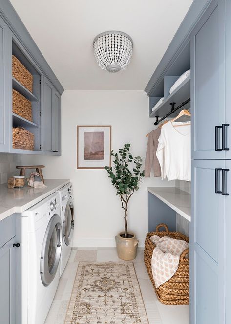 Laundry Room Tables, Transitional Laundry Room, Blue Laundry Rooms, Stylish Laundry Room, California Ranch, Dream Laundry Room, Mudroom Laundry Room, Laundry Room Layouts, Laundry Room Renovation