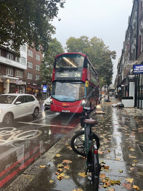 London November Aesthetic, London Bus Aesthetic, Portfolio Collage, London Girl Aesthetic, London In September, Kingston London, Europe Autumn, London In November, Aesthetic Leaves