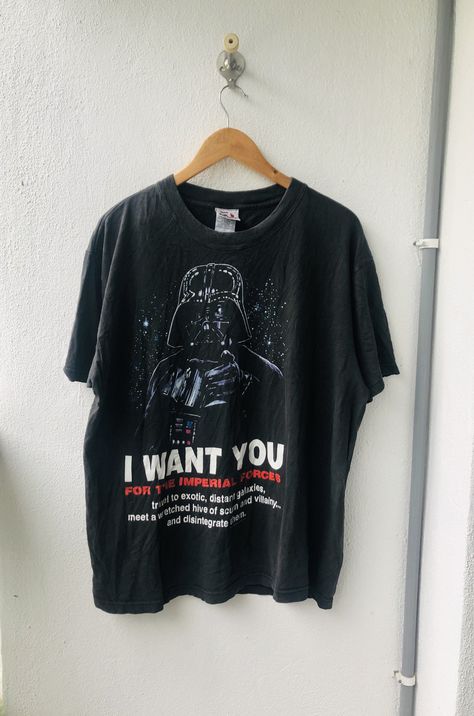 Vintage Original 90’s Star Wars “ I Want You “ Darth Vader 1996 by Lucas Film Merch Movie T-Shirt by Nonamecolecctions on Etsy Cheap Fandom Cosplay T-shirts, Star Wars Shirt Aesthetic, Vintage Star Wars Shirt, Star Wars Merch Aesthetic, Star Wars Shirt Outfit, Star Wars Clothes, Art Closet, Disney Ootd, Goodwill Hunting