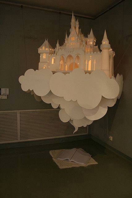 paper lantern castle-in-the-clouds Paper Castle, Seni Mural, Diy Papier, Seni Origami, Cardboard Art, Ramadan Decorations, A Castle, Cardboard Crafts, Kirigami