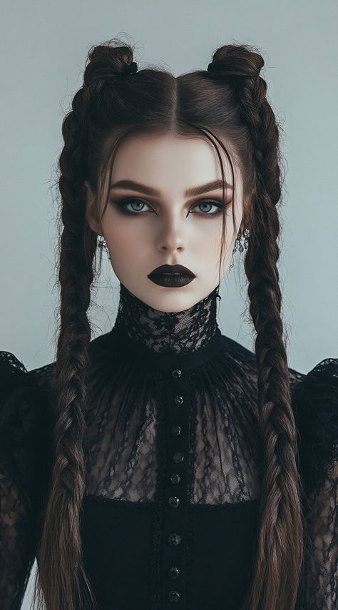 Halloween Looks 2024, Witch Halloween Costume Make Up, Halloween Makeup Party, Halloween Hairstyles Ideas, Fun Witch Costume For Women, Witch Halloween Hairstyles, Makeup For Witch Costume, Witch Hair Accessories, Halloween Witch Costume Aesthetic