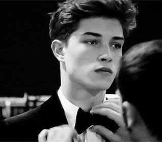 Francisco Lachowski Young, Thomas Cresswell, Stalking Jack The Ripper, Chico Lachowski, Меган Фокс, Jack The Ripper, Wavy Hair Men, Francisco Lachowski, Corte De Cabelo Masculino