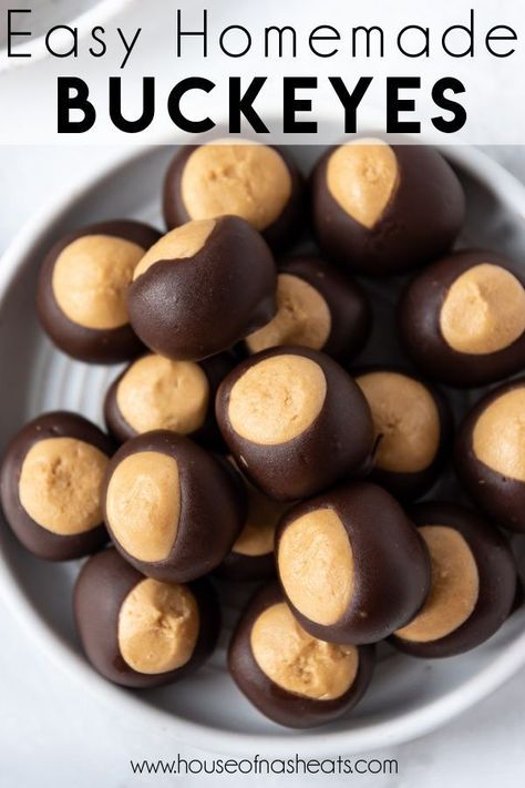 Easy Buckeyes Recipe, Buckeye Peanut Butter Balls, Recipe Peanut Butter Balls, Easy Buckeyes, Easy Buckeye Recipe, Buckeye Balls Recipe, Buckeye Recipe Easy, Buckeye Recipe, Peanut Butter Balls Easy