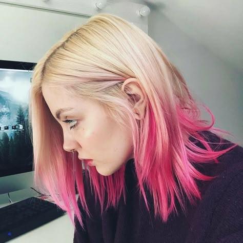 Directions Hair Colour, Pink Ombre Hair, Pink Blonde Hair, Hot Hair Colors, Multicolored Hair, Ombré Hair, Hair Color Pink, Hair Blog, Colored Hair