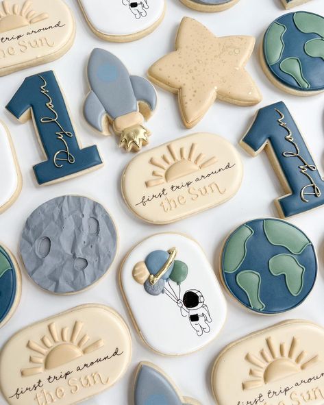 First Trip Around The Sun Birthday Cookies, First Trip Around The Sun Cake, First Birthday Theme Boy, First Birthday Cookies, Baby First Birthday Themes, Astronaut Birthday, Boys First Birthday Party Ideas, One Year Birthday, Baby Boy 1st Birthday Party