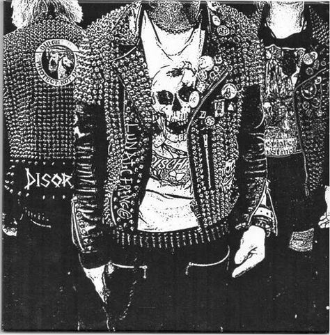 Punk Fashion Diy, Anarcho Punk, Estilo Punk Rock, Punk Culture, Rocker Look, Punk Looks, Crust Punk, Battle Jacket, Punk Aesthetic