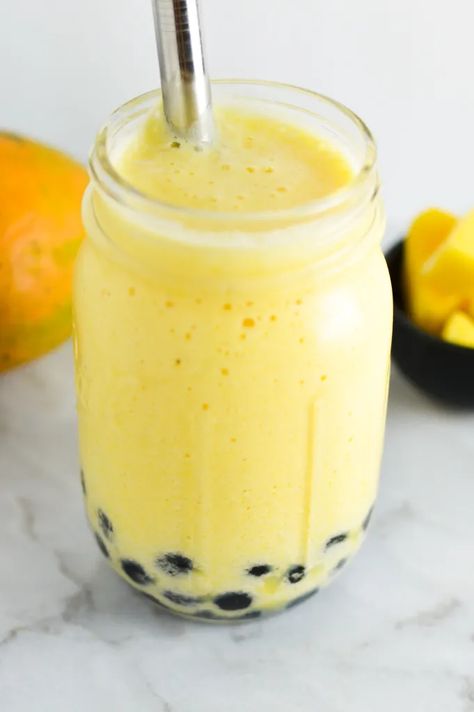 Fresh Mango Bubble Tea | A Taste of Madness Mango Milk Tea Recipe, Mango Milk Tea, Mango Bubble Tea, Mochi Recipes, Korean Drink, Milk Tea Recipe, Yum Drinks, Cold Drinks Recipes, Healthy Beverages