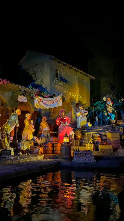 Disney World Pirates Of The Caribbean, Disney Park Wallpaper, Hollywood Studios Photos, Small World Aesthetic, Disney Vibes Aesthetic, Disney World Phone Wallpaper, Walt Disney World Wallpaper, Disney Parks Aesthetic, Walt Disney World Aesthetic