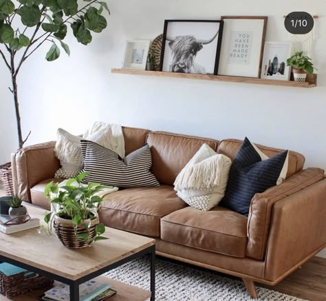 Tan Sofa Living Room, Lounge Room Styling, Brown Sofa Living Room, Leather Couches Living Room, Brown Couch Living Room, Leather Sofa Living Room, Brown Sofa, Decor Home Living Room, Living Room Decor Apartment