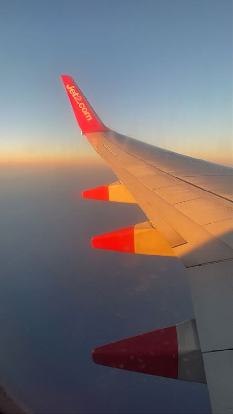 Jet 2 Holidays Plane, Plane Wing, Holidays, Travel, Quick Saves