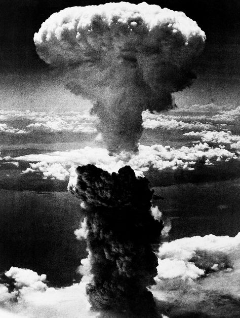 Segunda guerra mundial | 75 años de la bomba atómica en Hiroshima y Nagasaki - Europa - Internacional - ELTIEMPO.COM Hiroshima Nagasaki, Mushroom Cloud, Fat Man, Kyushu, Nagasaki, American Soldiers, August 9, Muhammad Ali, Hiroshima