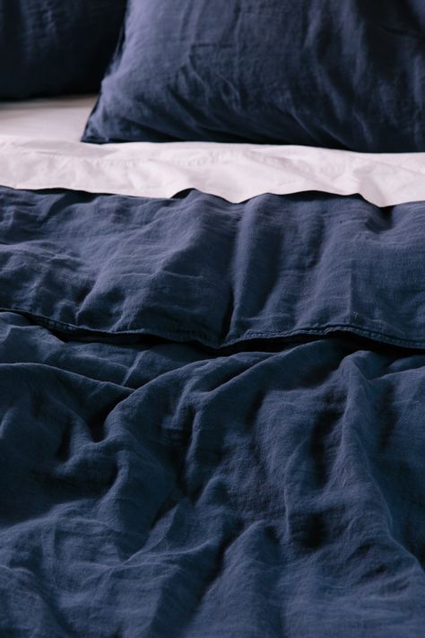 Indigo Duvet Cover, Blue Sheets Bedroom, Navy Linen Bedding, Deep Blue Bedding, Brooklinen Bedding, Navy Blue Bedding, Blue Bed Sheets, Indigo Bedding, Affordable Bedding Sets