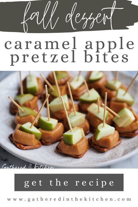 Apple Bites Recipe, Apple Pretzels, Caramel Apple Bites, Caramel Apple Desserts, Caramel Bites, Caramel Apples Recipe, Apple Snacks, Apple Bite, Caramel Pretzels