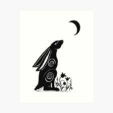 Simple Hare Drawing, Moon Gazing Hare Silhouette, Moon Hare Tattoo, Moon Gazing Hare Tattoo, Discworld Tattoo, Hare Embroidery, Hare Tattoo, Hare Drawing, Linocut Ideas