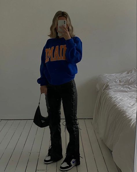 Leather Pants With Sweatshirt, Chill Leather Pants Outfit, Straight Leg Leather Pants Outfit Casual, Leather Pants Tshirt Outfit, Leather Pants And Sweatshirt Outfit, Leather Pants And Jordans, Black Leather Pants Outfit Spring, Leather Pants And Hoodie Outfit, Outfits With Black Leather Pants