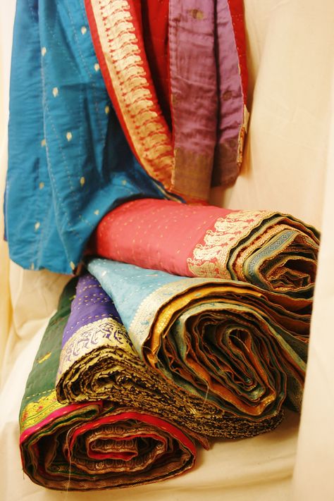 kantha blankets are made of recycled silk saree,with two layers of cotton saree inside, hand quilted and made by vulnerable women living in rural areas of Bengal. These blankets can be made in a single or double bed size. #giftswithacause #Endslaverynow #productsthatgiveback #antitraffiking @DestinyReflection Cortinas Boho, Recycled Decor, Double Bed Size, Indian Handicrafts, Kantha Blankets, Bright Ideas, Indian Textiles, Bed Size, Indian Embroidery