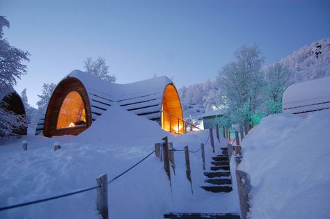 Kirkenes Snowhotel | Camping Pods  www.logcabins.lv    2015 Ice Hotel Norway, Panorama Window, Igloo Hotel, Camping Pods, Log Cabins For Sale, Camping Pod, Kirkenes, Ice Hotel, Crab Fishing