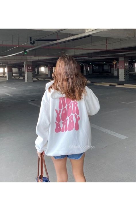 (70) WhatsApp Hoddies Outfits Woman Aesthetic, Aesthetic Sweatshirts & Hoodies, Hoodie Astethic, Girl Wearing Hoodie Aesthetic, Hoodie Girl Aesthetic, Hoddies Outfits Girl, Hoodies Aesthetic Girl, Hoddies Outfits Men, Hoddies Outfits