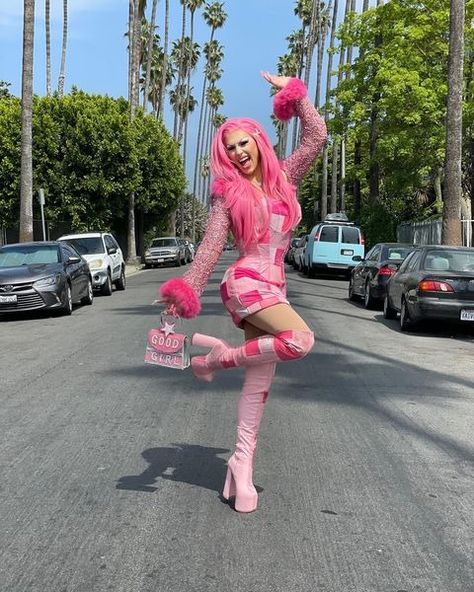 All Posts • Instagram Rupauls Dragcon Outfits, Sugar And Spice Twins, What To Wear To A Drag Show, Sugar Drag Queen, Sugar And Spice Drag Queens, Drag Show Outfit, Drag Race Looks, Rupaul Drag Race, Best Drag Queens