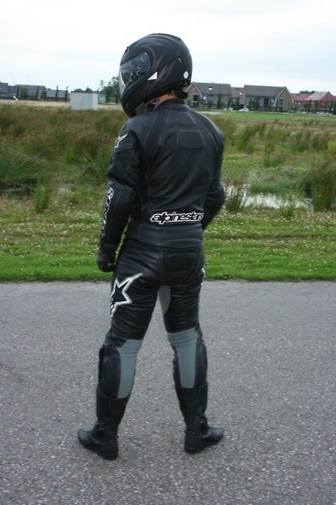 BIKERBOIZ Motorcycle Suits Men, Motorcycle Leathers Suit, Hot Biker Guys, Bike Leathers, Image Moto, Mens Leather Clothing, Biker Gear, Motorcycle Suit, Motorcycle Men