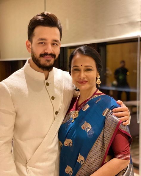 Amala Akkineni, Izabelle Leite, Akhil Akkineni, Fun Family Pictures, Blue Silk Saree, Romantic Photoshoot, South Indian Weddings, Crush Pics, Dance Poster