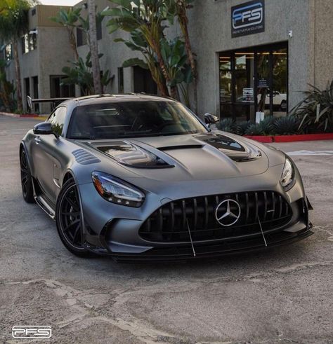 Amg Gt Black Series, Escape Car, Amg Gtr, Car Deco, Mercedes Amg Gt, Dodge Vehicles, Amg Gt, Exotic Sports Cars, Super Luxury Cars