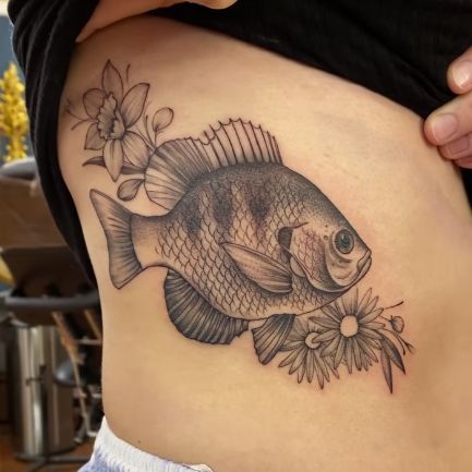 Blue Gill Tattoo, Sun Fish Tattoo, Catfish Tattoo For Women, Bluegill Tattoo, Sunfish Tattoo, Fish Tattoo Leg, Walleye Tattoo, Catfish Tattoo, Babe Tattoo