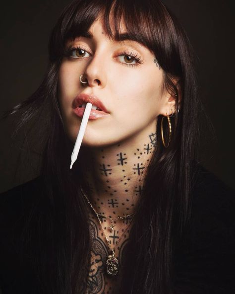 Hannah Pixie Hannah Pixie Snowdon, Hannah Snowdon, Hannah Pixie, Lazy Eye, I Love U, Love U, Loving U, Mary Janes, Beautiful People