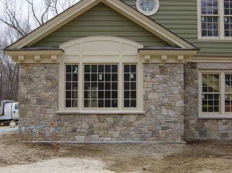 New England fieldstone veneer Stone Veneer Exterior Houses, New England Exterior, Outside Of House, Outside House Paint, Country House Exterior, Stone Veneer Exterior, Stone Exterior Houses, No Comparison, Natural Stone Veneer