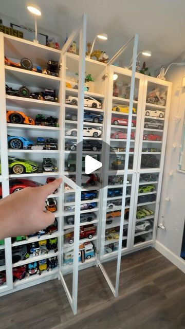 Studded Garage on Instagram: "The Best Way To Display LEGO #lego #legocollector" Lego Display Storage, Lego Stands, Lego Storage Ideas Display, Lego Showcase, Ikea Lego Display, Lego Car Display Ideas, Lego Collection Display, Lego Vitrine, Lego Display Shelves