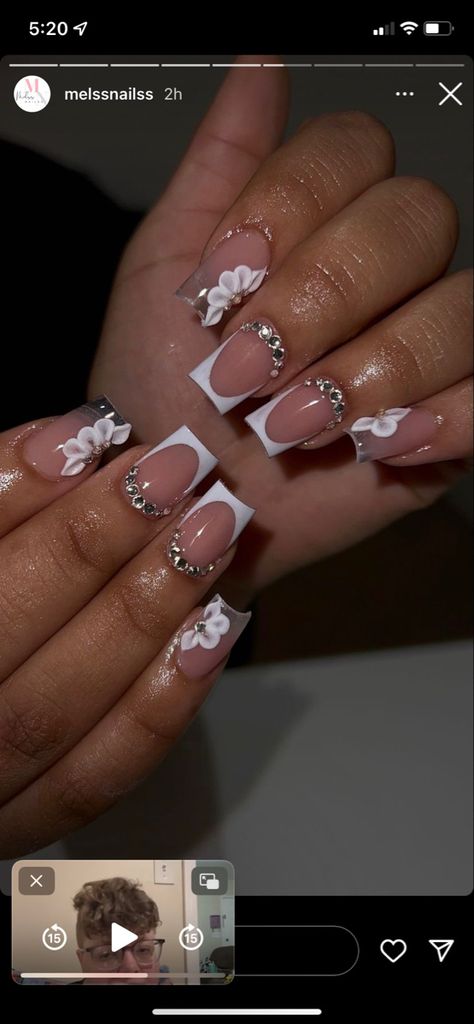 Black Girls Nails Ideas Short, Graduation Nails Medium, Nail Ideas Black Women Short, Black Woman Wedding Nails, Nails For Ring Ceremony, Wedding Nails On Black Women, Class Of 2024 Nails, Graduation Nails Ideas 2024, Nails For 8th Grade Graduation