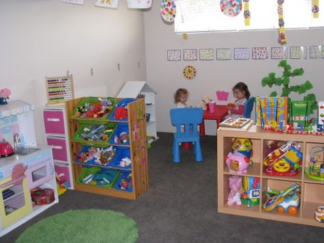 Great playroom division ideas. (Also educational benefits etc) Kids Playroom Storage, Daycare Rooms, Attic Playroom, Basement Playroom, Kids Rooms Diy, Playroom Storage, Home Daycare, Classroom Furniture, Nursery Playroom