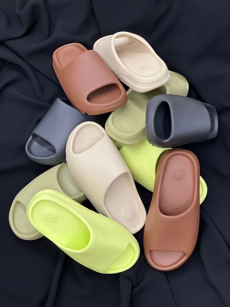 Yeezy Slides, Small Business Inspiration, Shoe Ideas, All Nike Shoes, Summer Slippers, Business Inspiration, Slides Shoes, Instagram Story Ideas, Life Photography