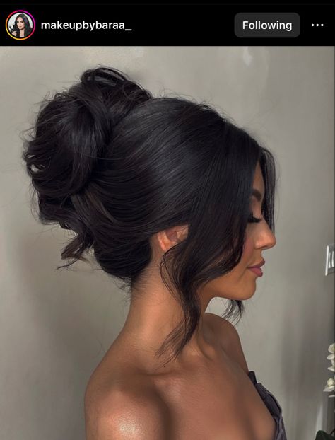 Party Dinners, Wedding Hair Up, Guest Hair, Romantic Updo, Bridesmaid Hair Makeup, Vlasové Trendy, Long Hair Wedding Styles, Makijaż Smokey Eye, Glam Hair