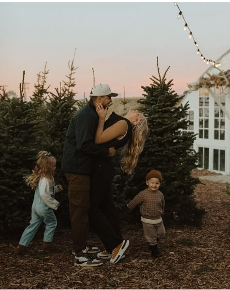 Christmas Tree Photoshoot, Christmas Tree Farm Pictures, Tree Farm Pictures, Christmas Tree Farm Mini Session, Farm Instagram, Tree Farm Photo Shoot, Christmas Tree Farm Photo Shoot, Tree Farm Mini Session, Christmas Tree Farm Photos