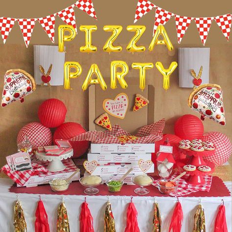 Jazz up upur pizza party with these adorable accessories Personal Pizza Party, Pizza Themed Birthday Party, Pizza Party Ideas, Pizza Party Themes, Pizza Party Decorations, Kids Pizza Party, Pizza Birthday Party, Backdrop Balloons, Birthday Pizza