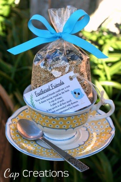 Things are looking pretty pretty around here. Perfect weather coming soon! And just about the perfect time to get some teacup bird feeders  ... Teacup Bird Feeder Diy, Teacup Crafts, Tea Cup Bird Feeder, Folding Origami, Tea Diy, Diy Bird Feeder, Bird Houses Diy, Diy Birds, Cup Crafts