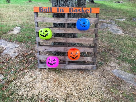 Fall Festival Halloween Party, Fall Festival Dinner Ideas, Fall Festival Games Prek, Halloween Games For Fall Festival, School Harvest Festival Games, Fall Game Booth Ideas, Backyard Fall Festival Party, Inexpensive Fall Festival Ideas, Fall Festival Station Ideas