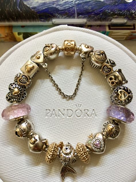 Pandora Moments Bracelet Ideas, Pandora Bracelet Stacking Ideas, Pandora Moments Bracelet, Pandora Bracelet Charms Ideas, Troll Beads, Pandora Beads, Silver Collection, Ring Bag, Bracelet Charms